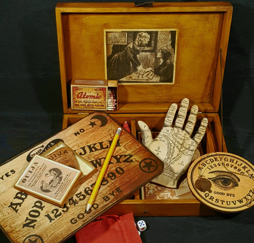 GRAND DIVINATION